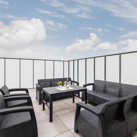 Ina Rent - Przystan Letnica Apartment Гданск Екстериор снимка