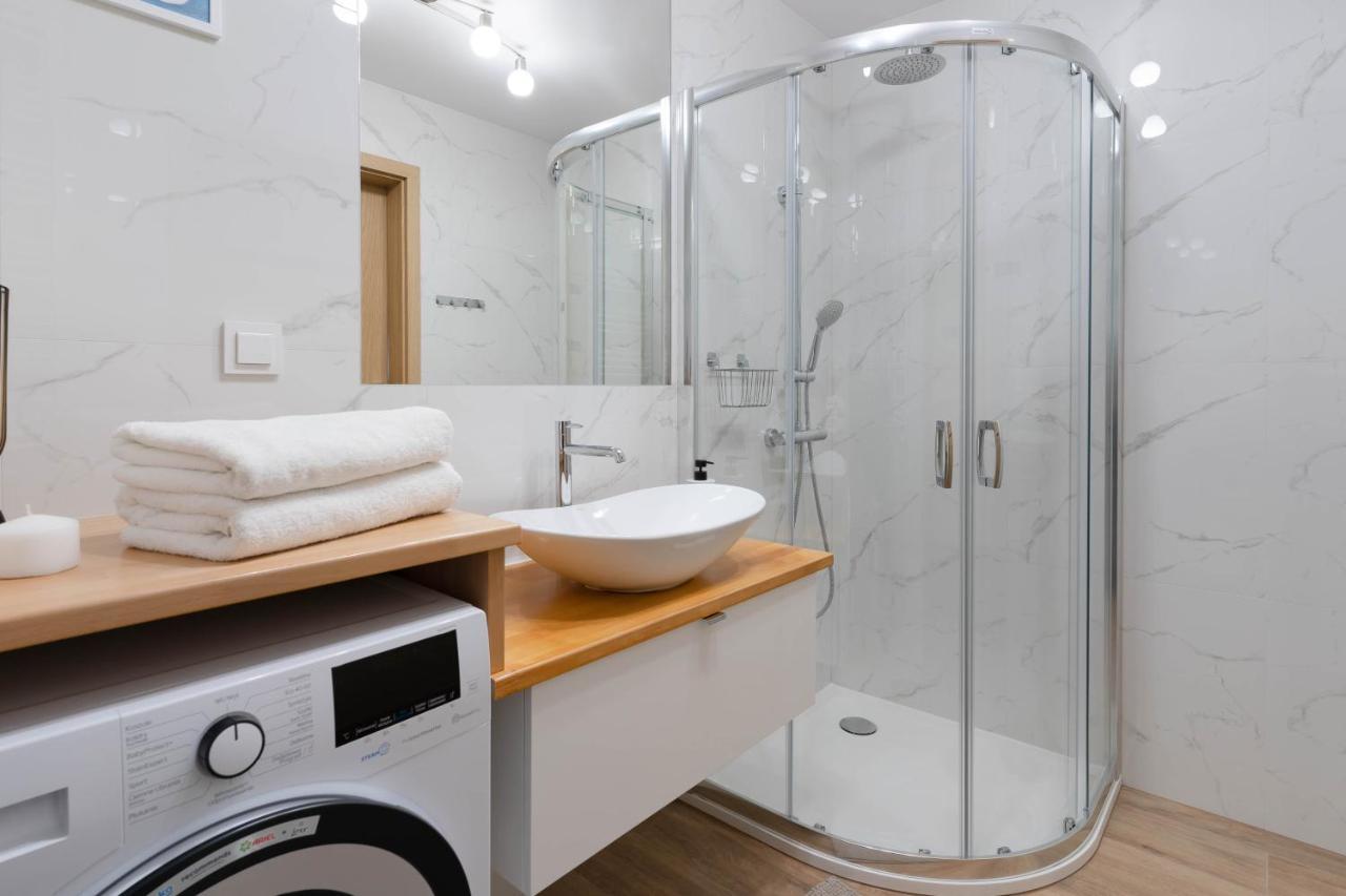 Ina Rent - Przystan Letnica Apartment Гданск Екстериор снимка