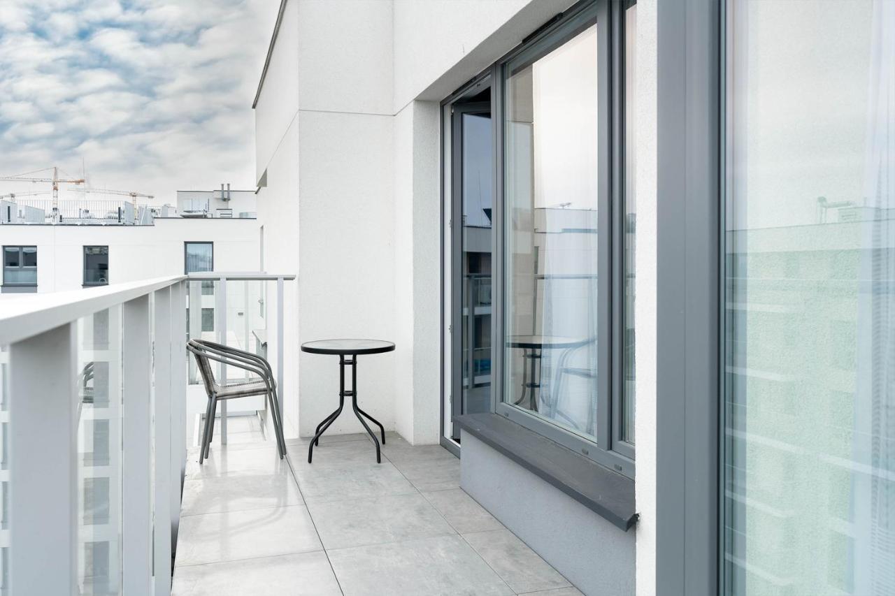 Ina Rent - Przystan Letnica Apartment Гданск Екстериор снимка