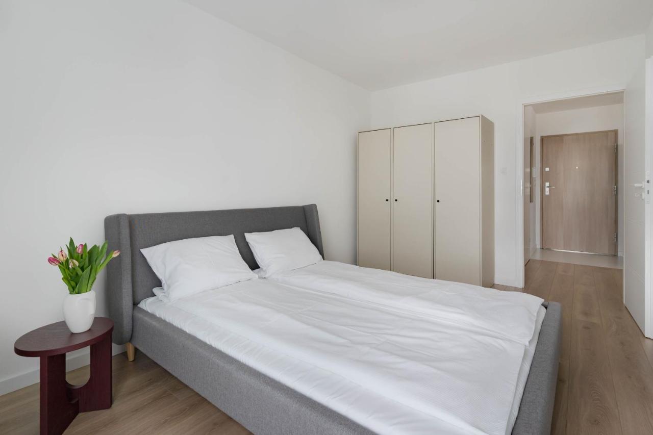 Ina Rent - Przystan Letnica Apartment Гданск Екстериор снимка
