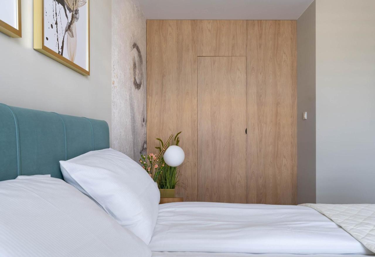Ina Rent - Przystan Letnica Apartment Гданск Екстериор снимка