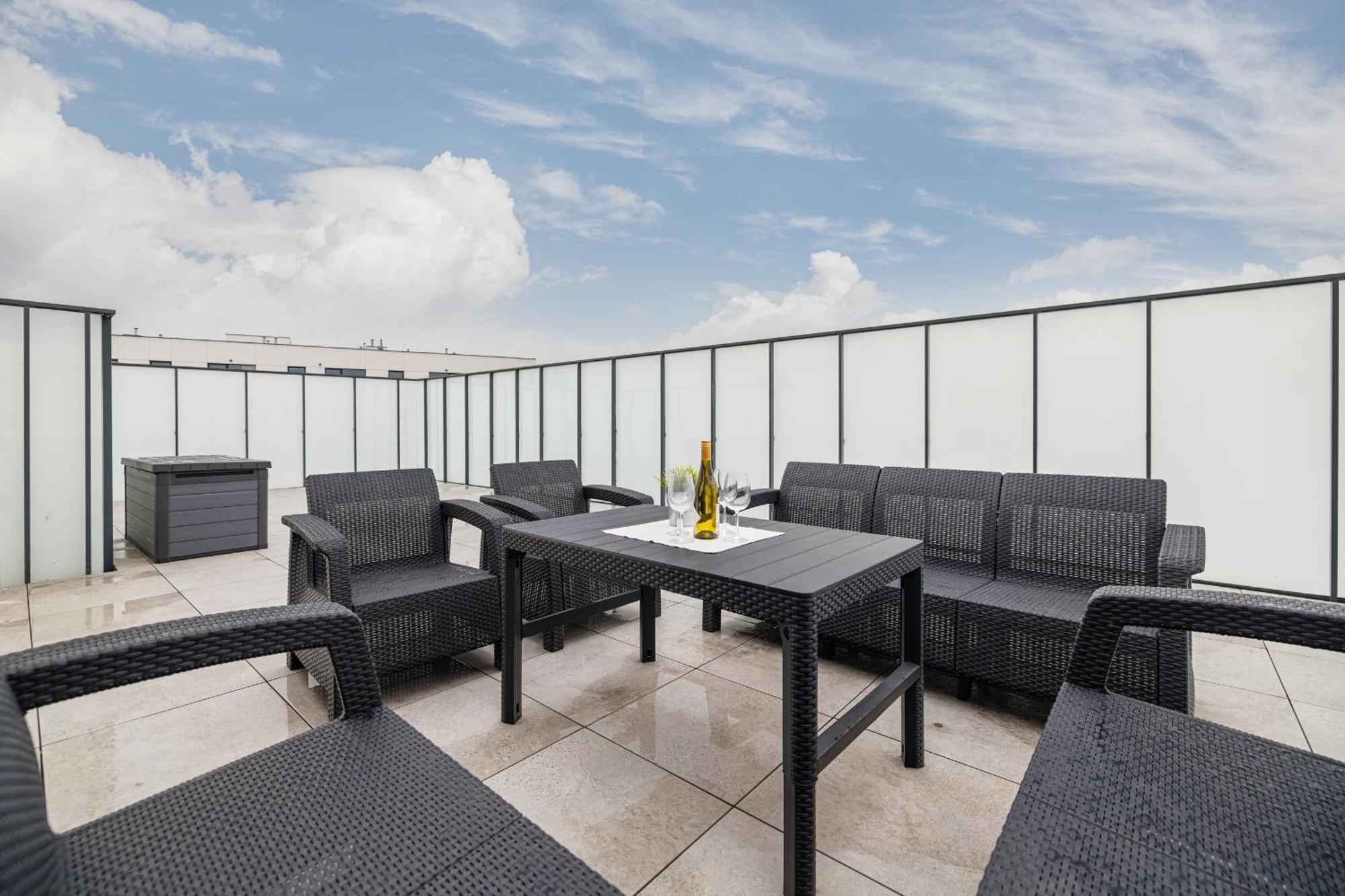 Ina Rent - Przystan Letnica Apartment Гданск Екстериор снимка